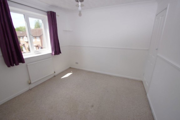 Moore Close, Cippenham - Photo 4