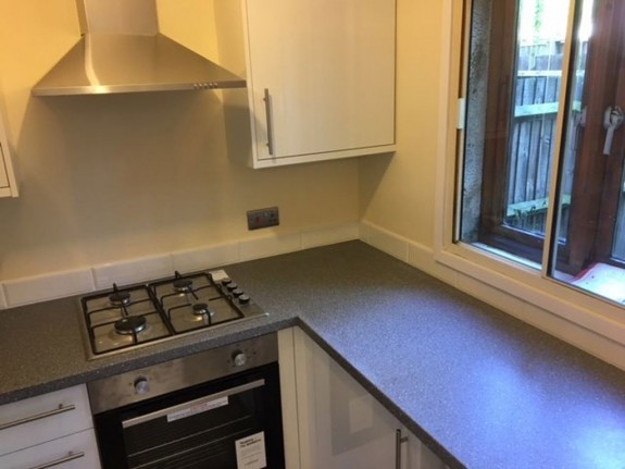Stephenson Court, Slough - Photo 2