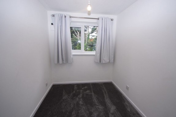 Pearl Gardens, Cippenham - Photo 8