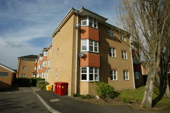Petty Cross, Burnham - Photo 1