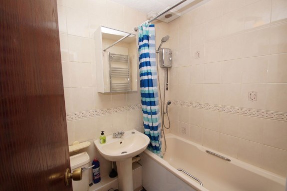 Stephenson Court, Slough - Photo 5