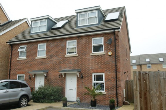 Swift Close - Photo 1