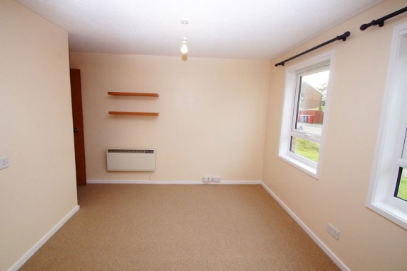 Fotheringay Gardens - Photo 6