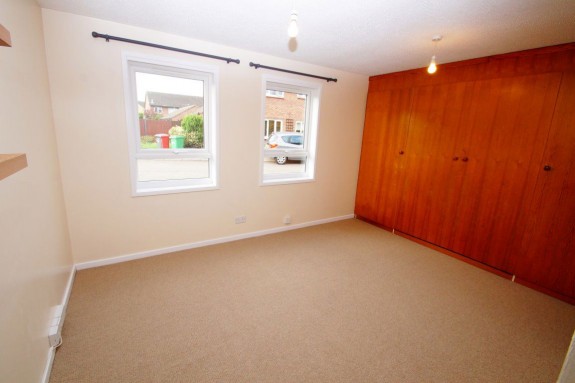 Fotheringay Gardens - Photo 7