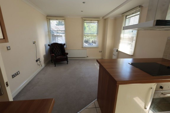 White Hart House - Photo 2