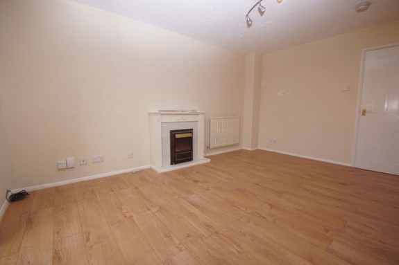 Richards Way, Cippenham - Photo 3