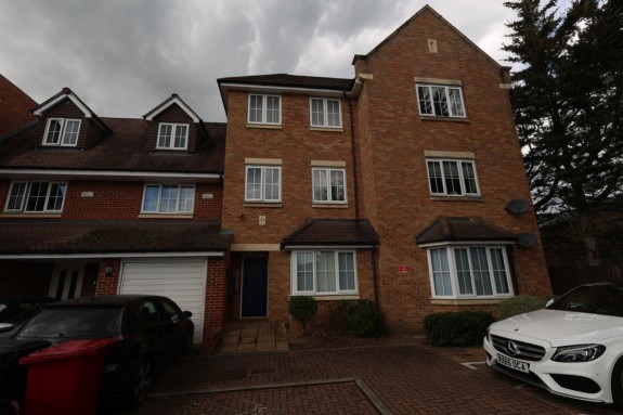 Hayling Close - Photo 1