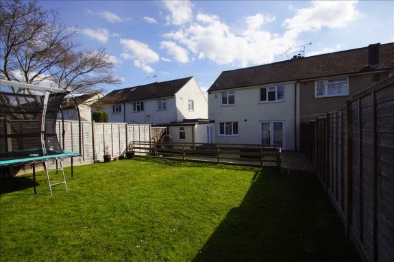 Mercian Way, Cippenham - Photo 12