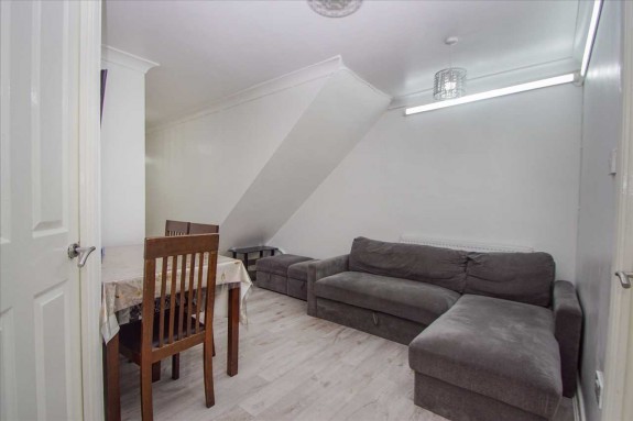 Bridlington Spur, Windsor Meadows, Cippenham - Photo 9