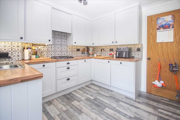 Trumper Way, Cippenham - Photo 10