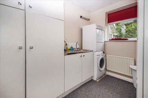 Seperate Utility Room