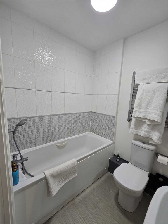 Holyhead Mews, Cippenham - Photo 9