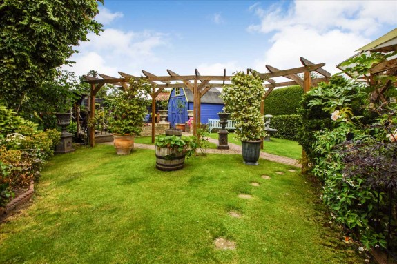 Bower Way, Cippenham, Cippenham - Photo 20
