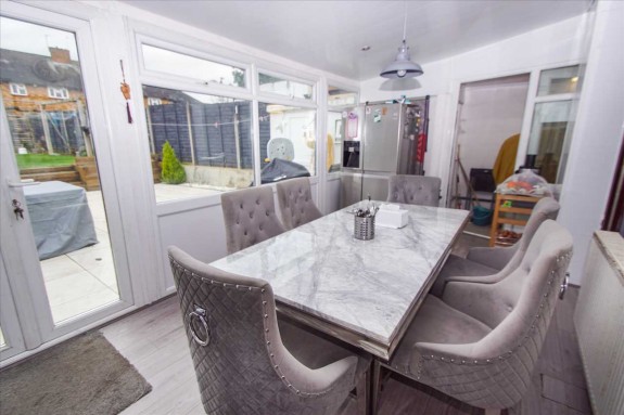 Monksfield Way, Slough - Photo 15