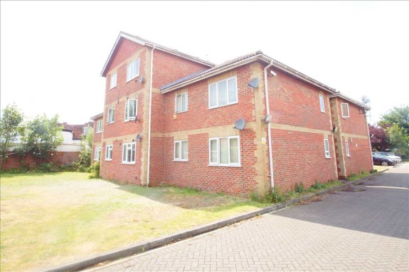 Cromer Court, Hawthorne Crescent, Slough - Photo 10