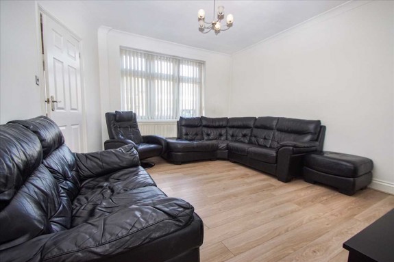 Spencer Road, Langley - Photo 10
