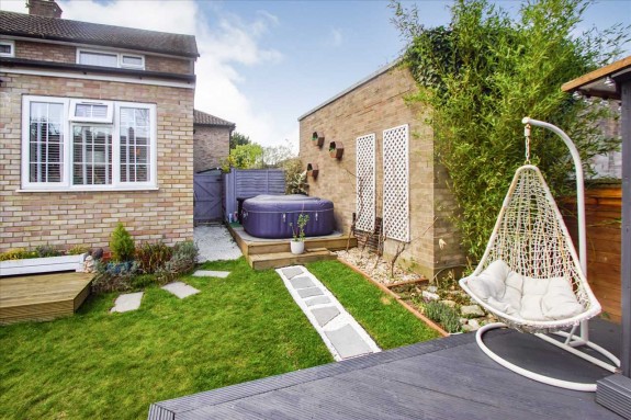 Egerton Road, Slough - Photo 15