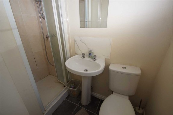 Dennis Way, Cippenham - Photo 8