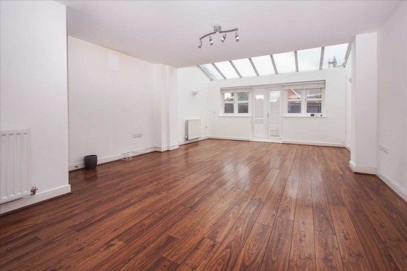 Dariel Close, Cippenham - Photo 16