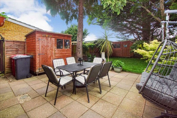 Rokesby Road, Slough - Photo 11