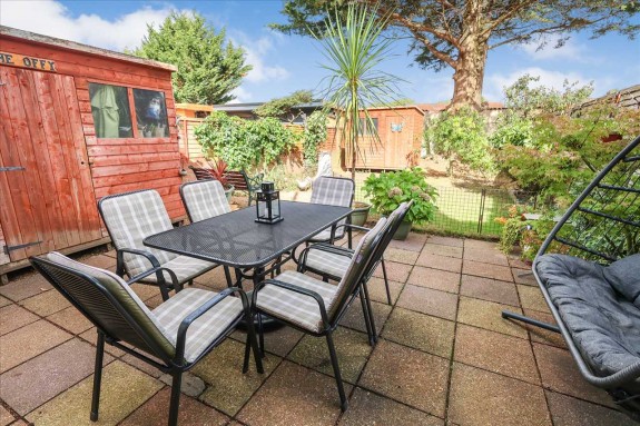 Rokesby Road, Slough - Photo 11