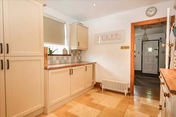 Lower Cippenham Lane, Cippenham, Slough - Photo 13
