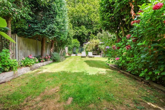 Lower Cippenham Lane, Cippenham, Slough - Photo 15