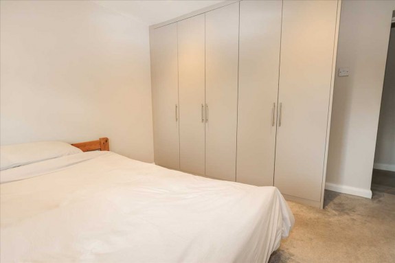 Derwent Drive, Burnham - Photo 10