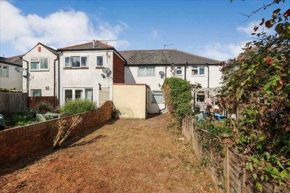 Dennis Way, Cippenham - Photo 9