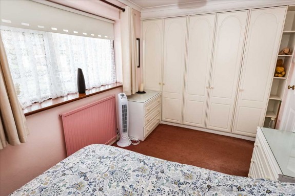 Bunby Road, Stoke Poges - Photo 22