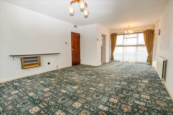 Grasmere Avenue, Slough - Photo 19