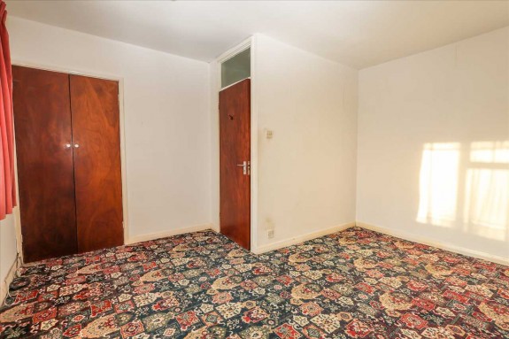 Grasmere Avenue, Slough - Photo 20