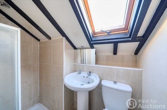 Dennis Way, Cippenham - Photo 17