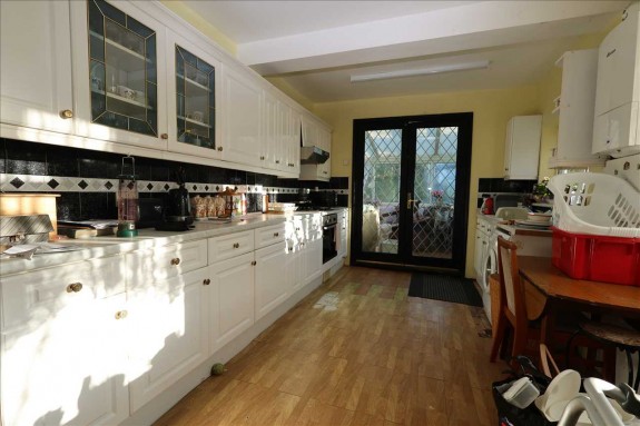 Farnham Road, Slough - Photo 8